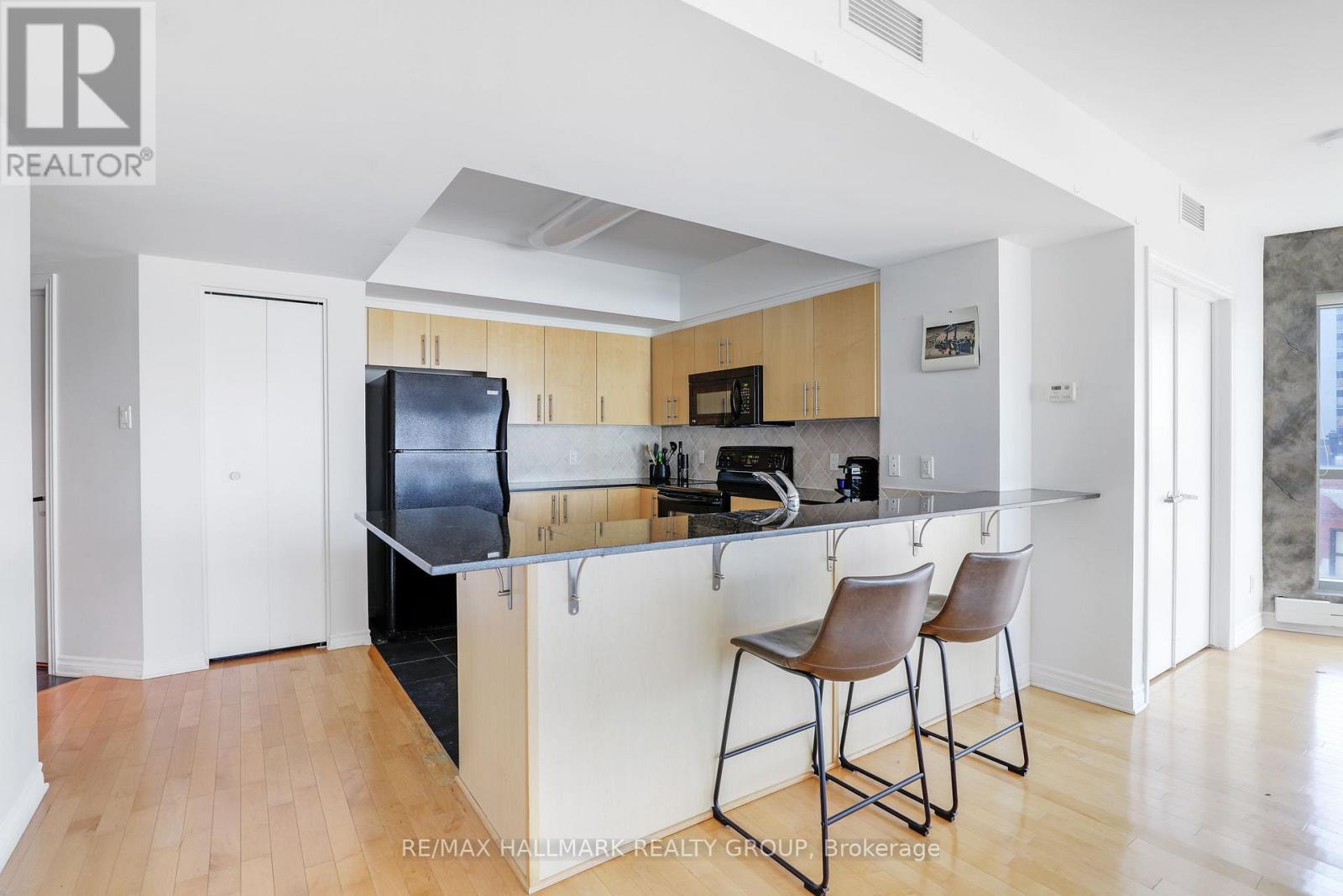 504 - 200 Rideau Street, Ottawa, Ontario  K1N 5Y1 - Photo 10 - X13722910