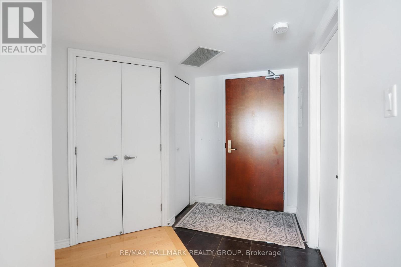 504 - 200 Rideau Street, Ottawa, Ontario  K1N 5Y1 - Photo 5 - X13722910