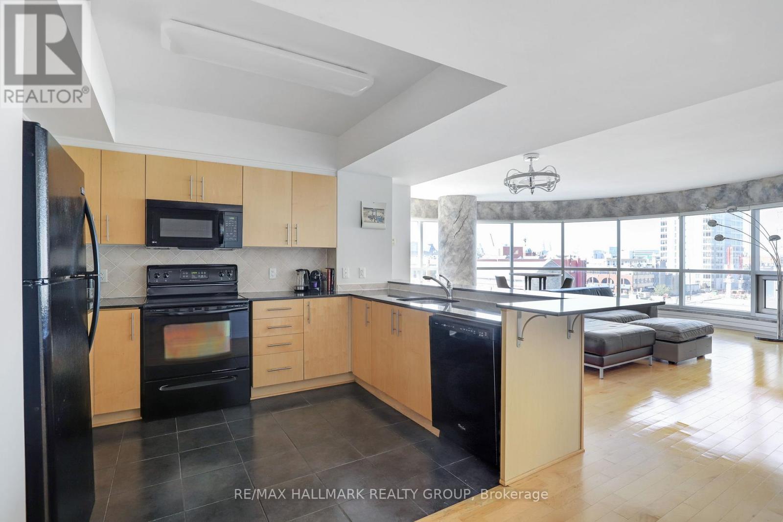 504 - 200 Rideau Street, Ottawa, Ontario  K1N 5Y1 - Photo 6 - X13722910