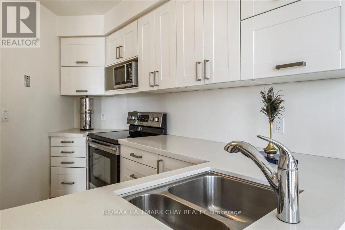 407 - 140 Dunlop Street E, Barrie, Ontario  L4M 6H9 - Photo 11 - S13722828