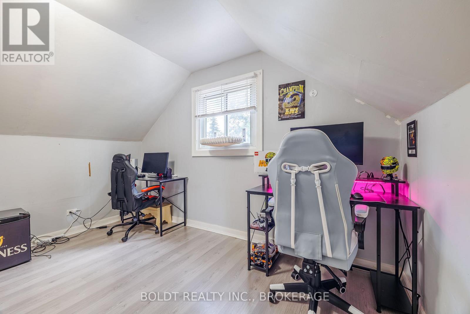 20 Stuart Avenue, St. Catharines, Ontario  L2R 1M7 - Photo 14 - X13722920