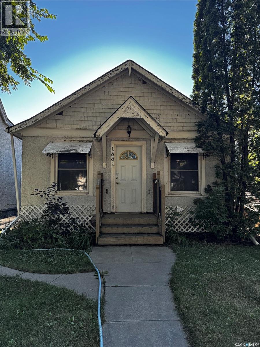 1331 B AVENUE N, Saskatoon, Saskatchewan