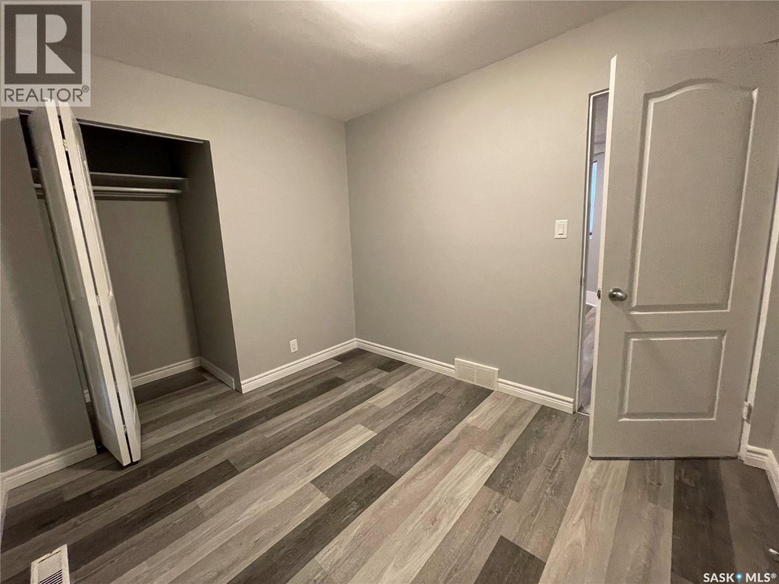 1331 B Avenue N, Saskatoon, Saskatchewan  S7L 1G6 - Photo 19 - SK046868
