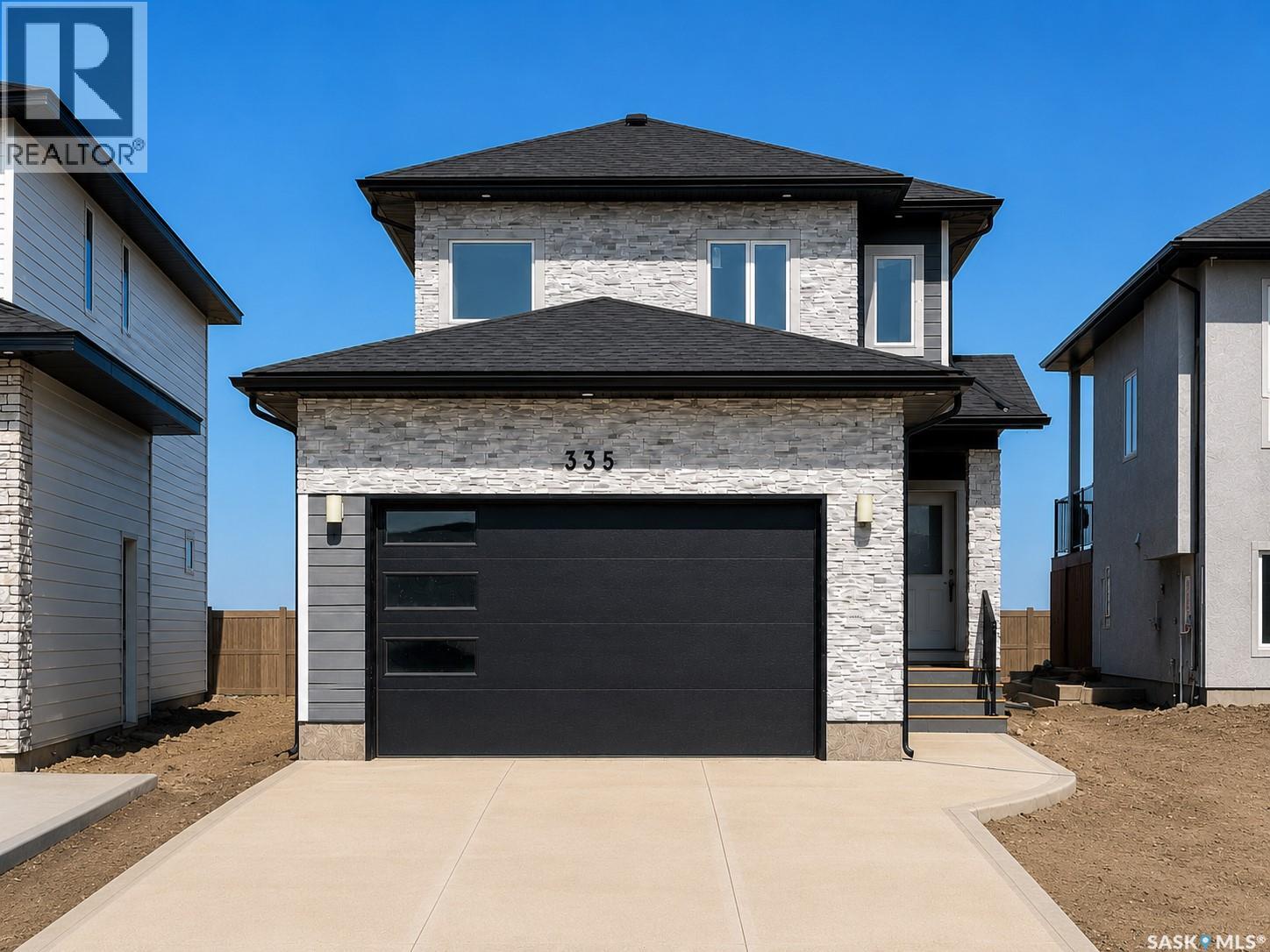 335 Sharma CRESCENT, Saskatoon, Saskatchewan