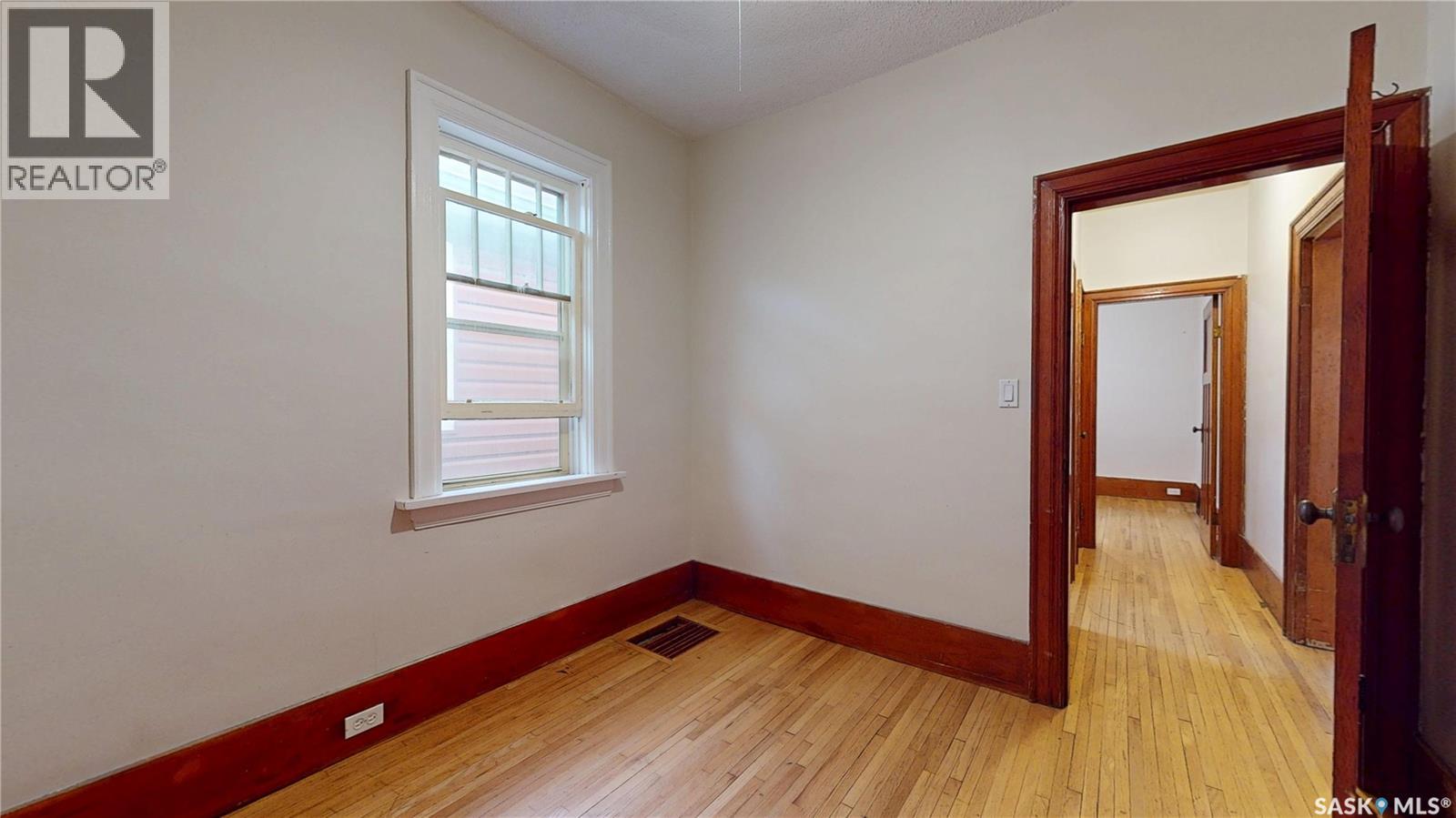 2212 Montreal Street, Regina, Saskatchewan  S4P 1L6 - Photo 16 - SK046810