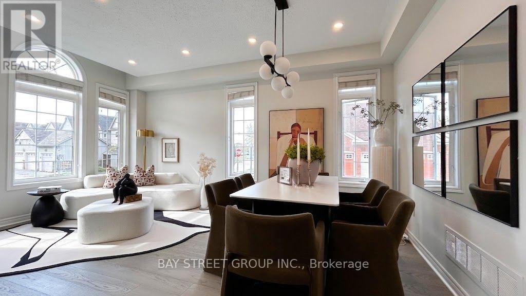 5 Tottenham Court, Markham, Ontario  L6B 1H5 - Photo 6 - N13718226