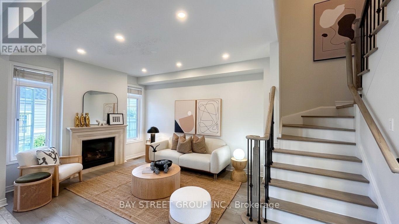 5 Tottenham Court, Markham, Ontario  L6B 1H5 - Photo 7 - N13718226