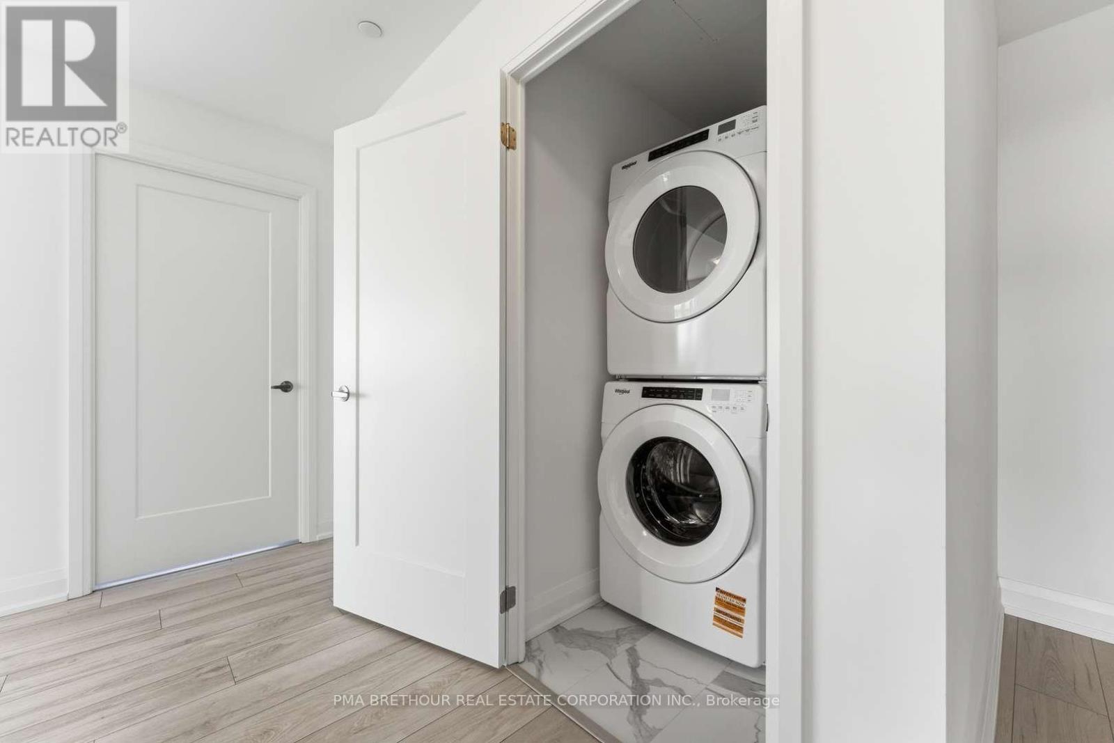 1709 - 1035 Southdown Road, Mississauga, Ontario  L5J 0A2 - Photo 21 - W13722854