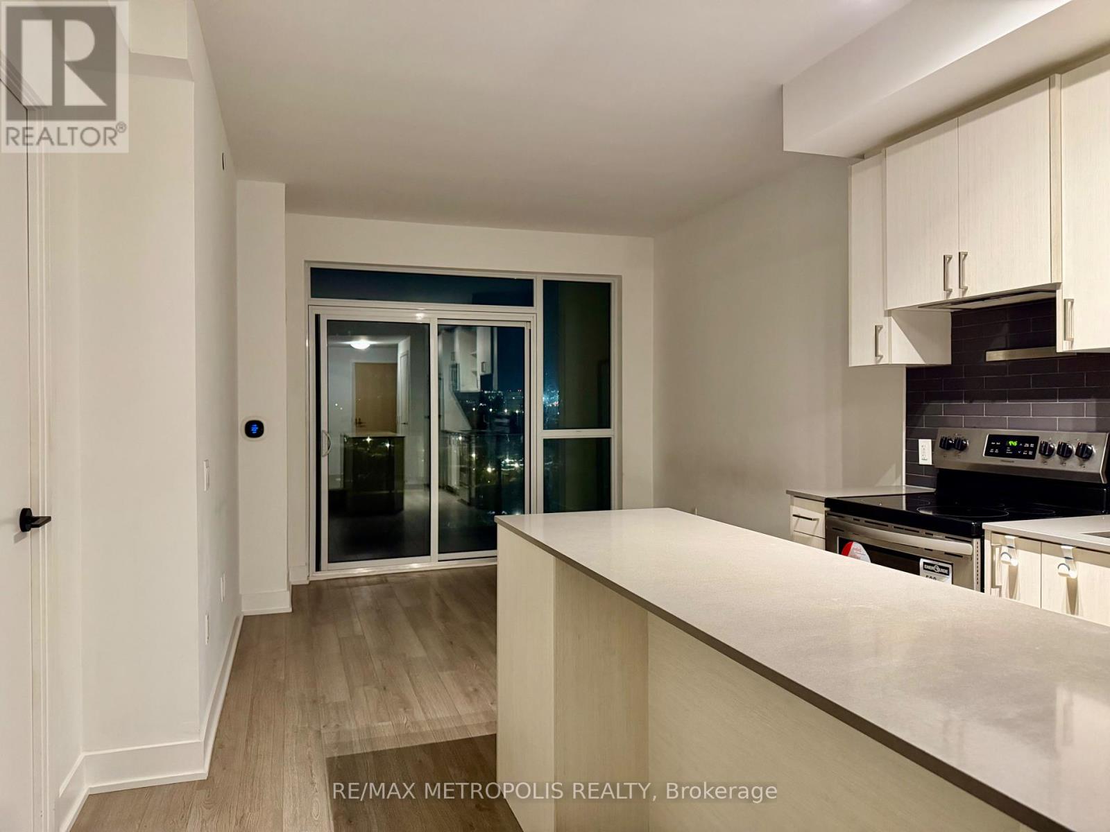 501 - 60 George Butchart Drive, Toronto, Ontario  M3K 0E1 - Photo 9 - W13722882