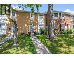 70 - 3 CENTENNIAL PK ROAD, Toronto, Ontario