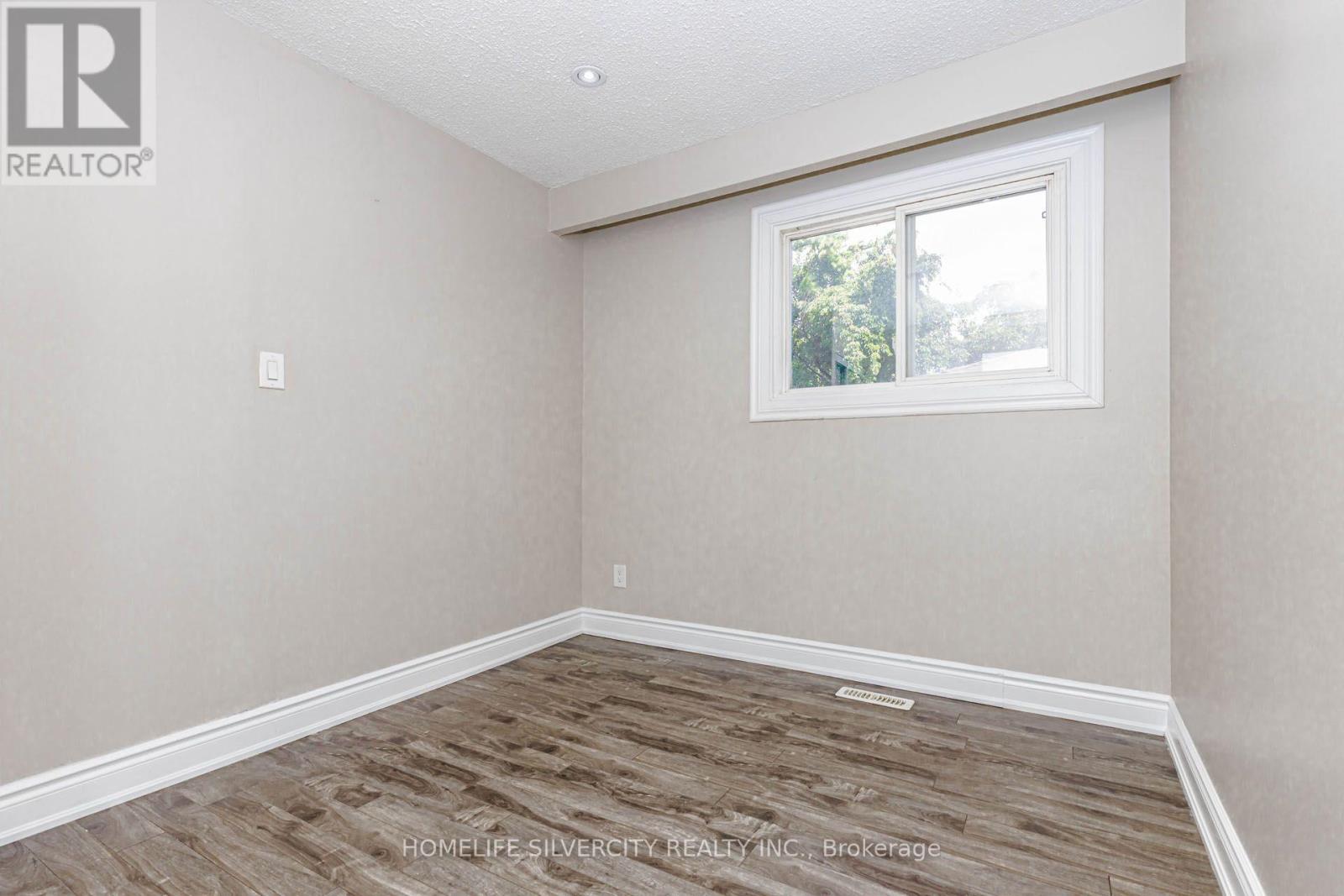 3701 Keenan Crescent, Mississauga, Ontario  L4T 3M1 - Photo 23 - W13722912