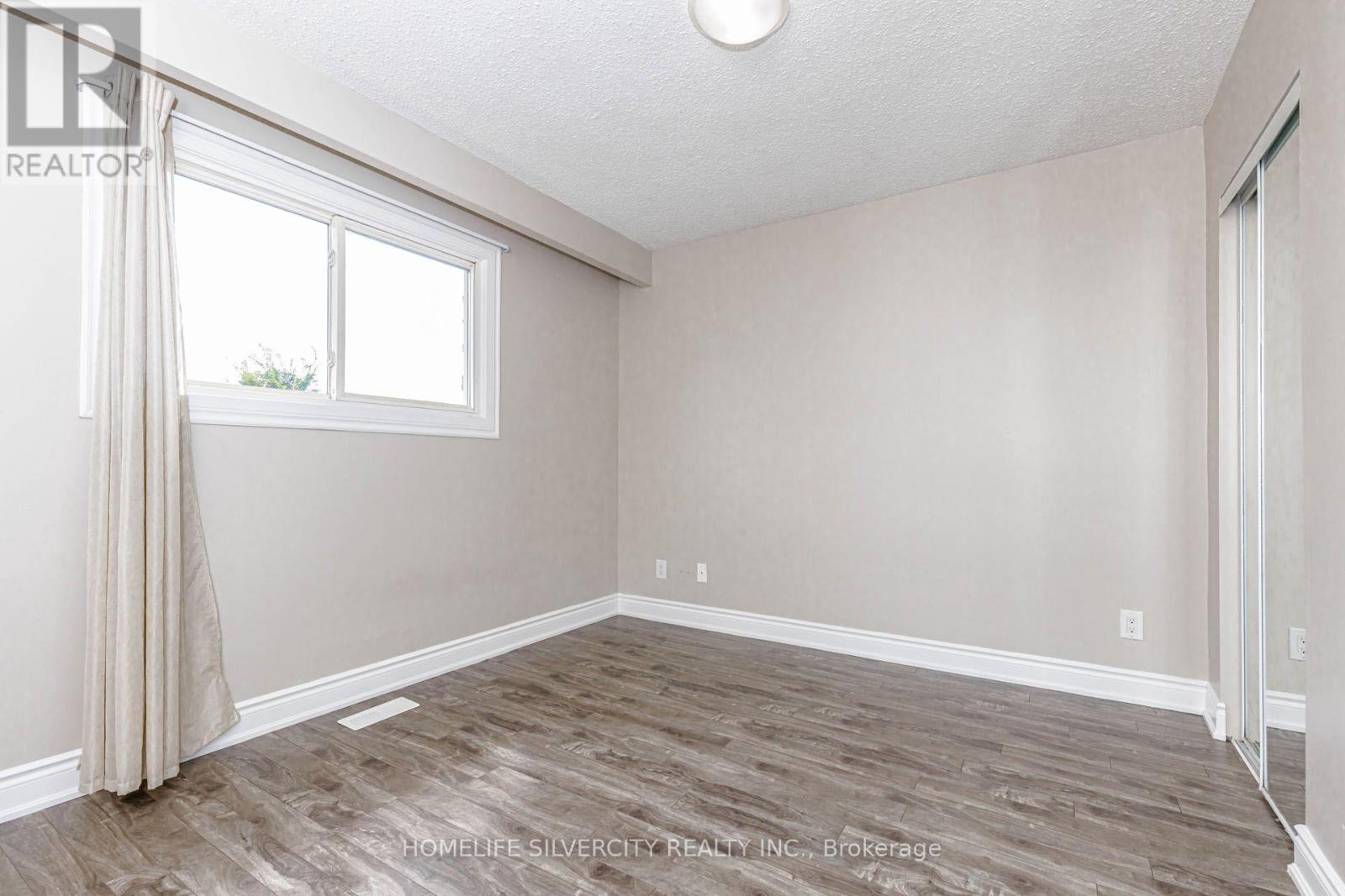 3701 Keenan Crescent, Mississauga, Ontario  L4T 3M1 - Photo 28 - W13722912