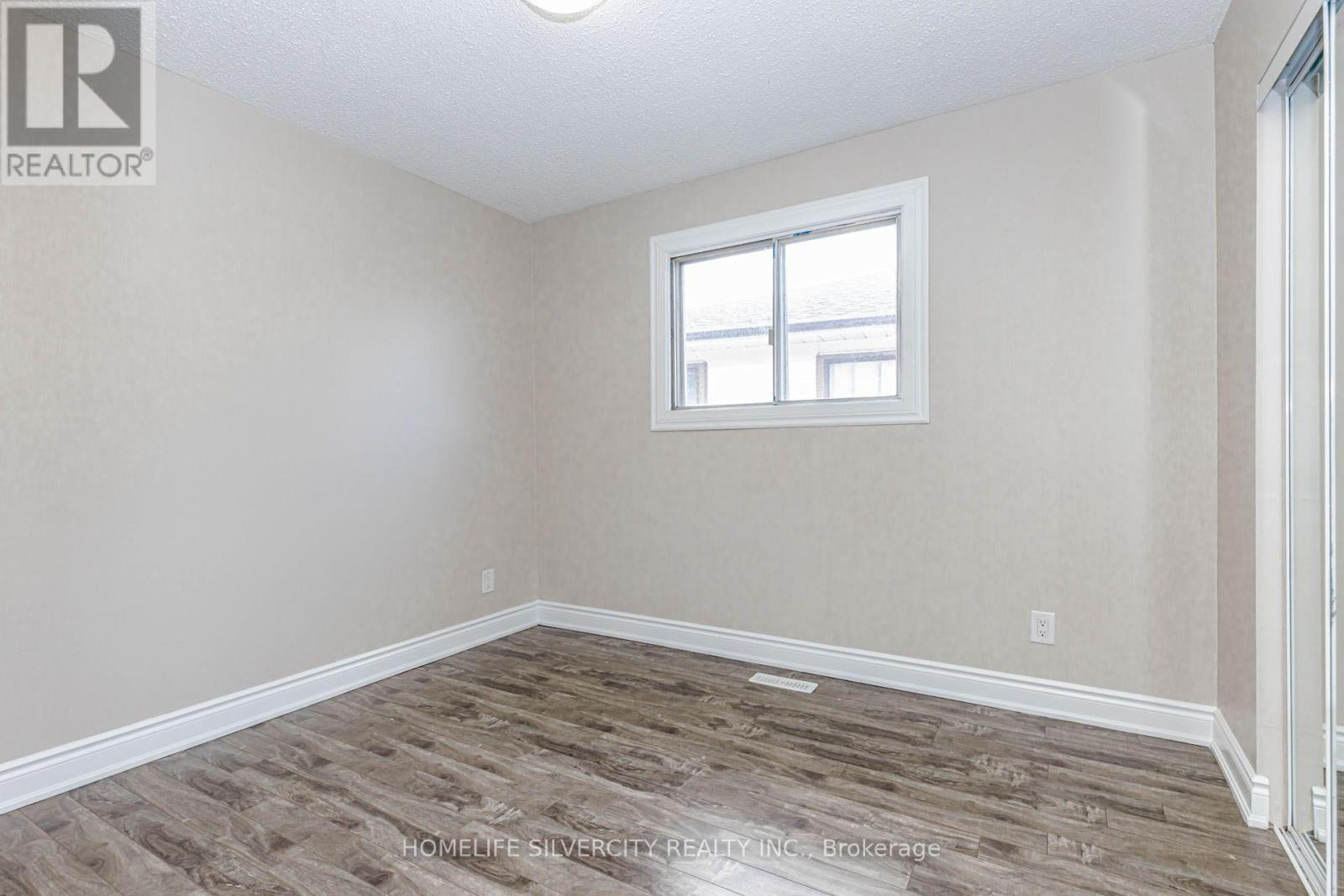 3701 Keenan Crescent, Mississauga, Ontario  L4T 3M1 - Photo 32 - W13722912