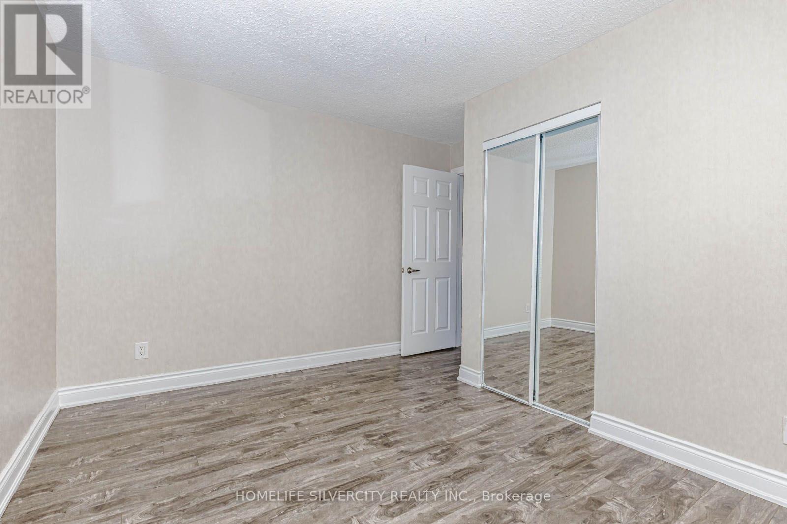 3701 Keenan Crescent, Mississauga, Ontario  L4T 3M1 - Photo 36 - W13722912