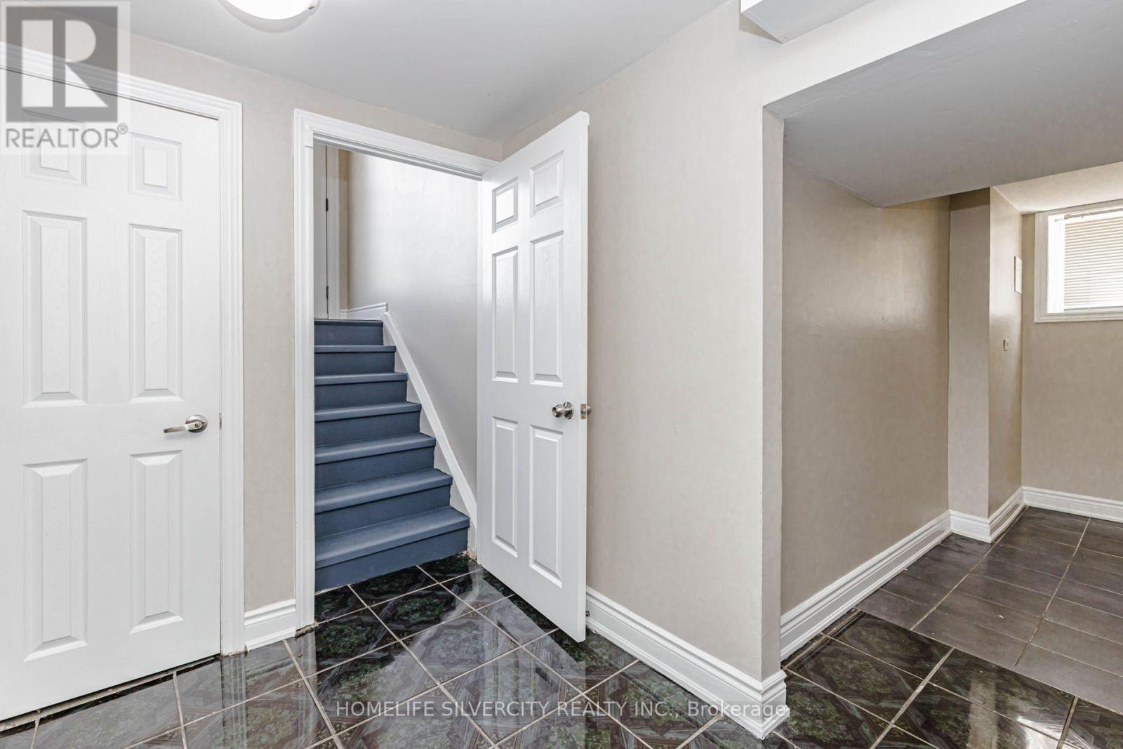 3701 Keenan Crescent, Mississauga, Ontario  L4T 3M1 - Photo 44 - W13722912
