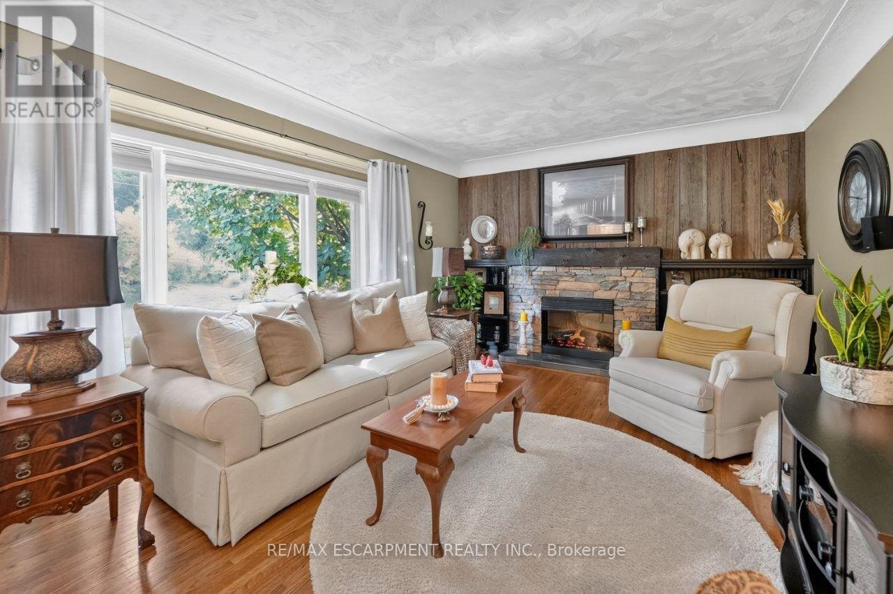 465 Springbank Crescent, Burlington, Ontario  L7T 2W8 - Photo 5 - W13722970