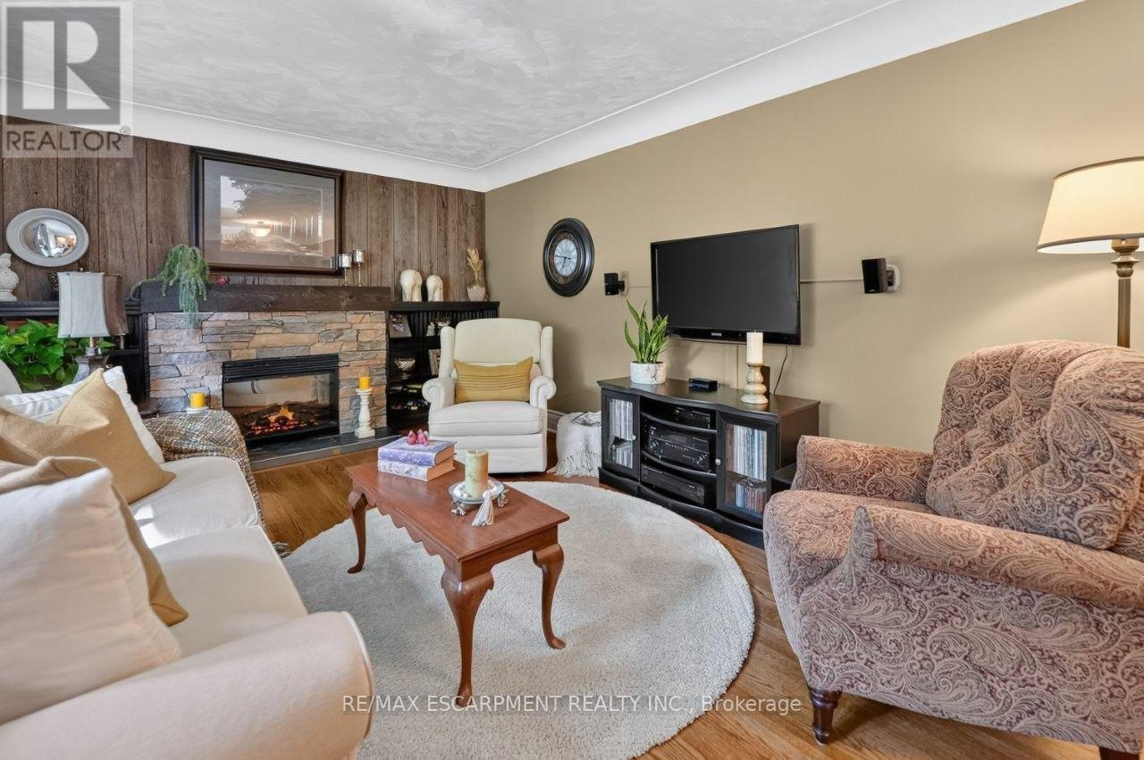 465 Springbank Crescent, Burlington, Ontario  L7T 2W8 - Photo 6 - W13722970
