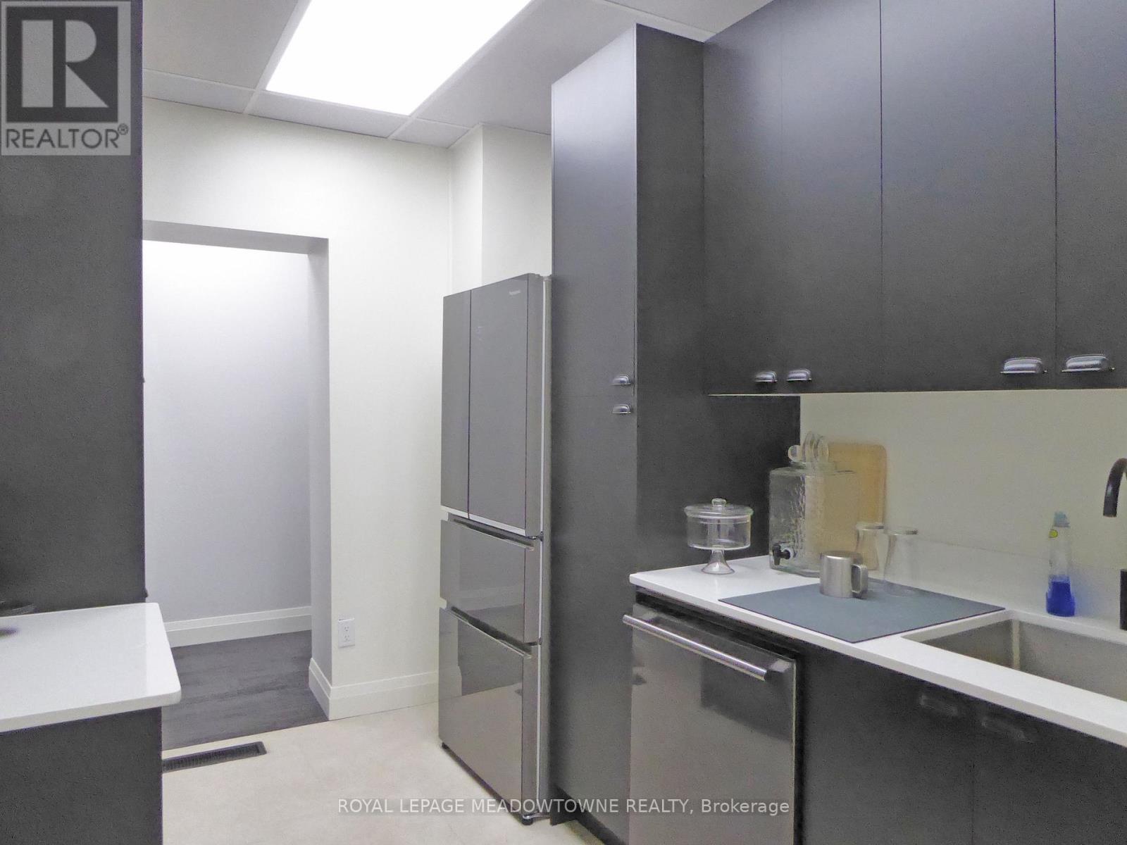Suite E - 37 Main Street S, Halton Hills, Ontario  L7G 3G2 - Photo 11 - W13722990