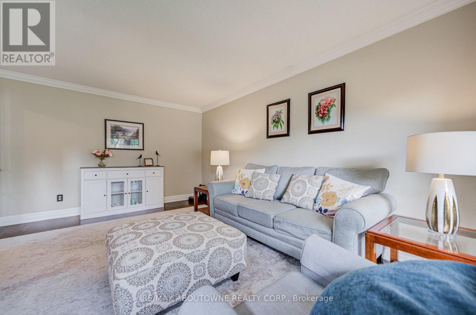 1511 Stoneybrook Trail, Oakville, Ontario  L6M 2R4 - Photo 11 - W13722998
