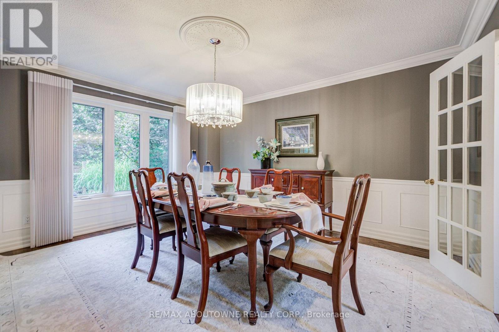 1511 Stoneybrook Trail, Oakville, Ontario  L6M 2R4 - Photo 13 - W13722998