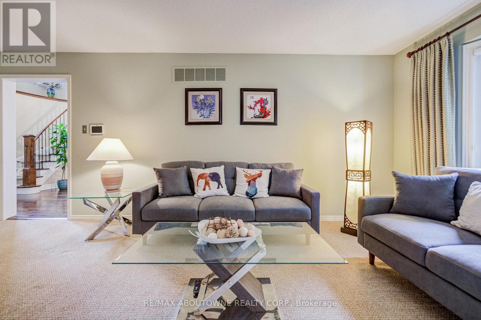 1511 Stoneybrook Trail, Oakville, Ontario  L6M 2R4 - Photo 20 - W13722998