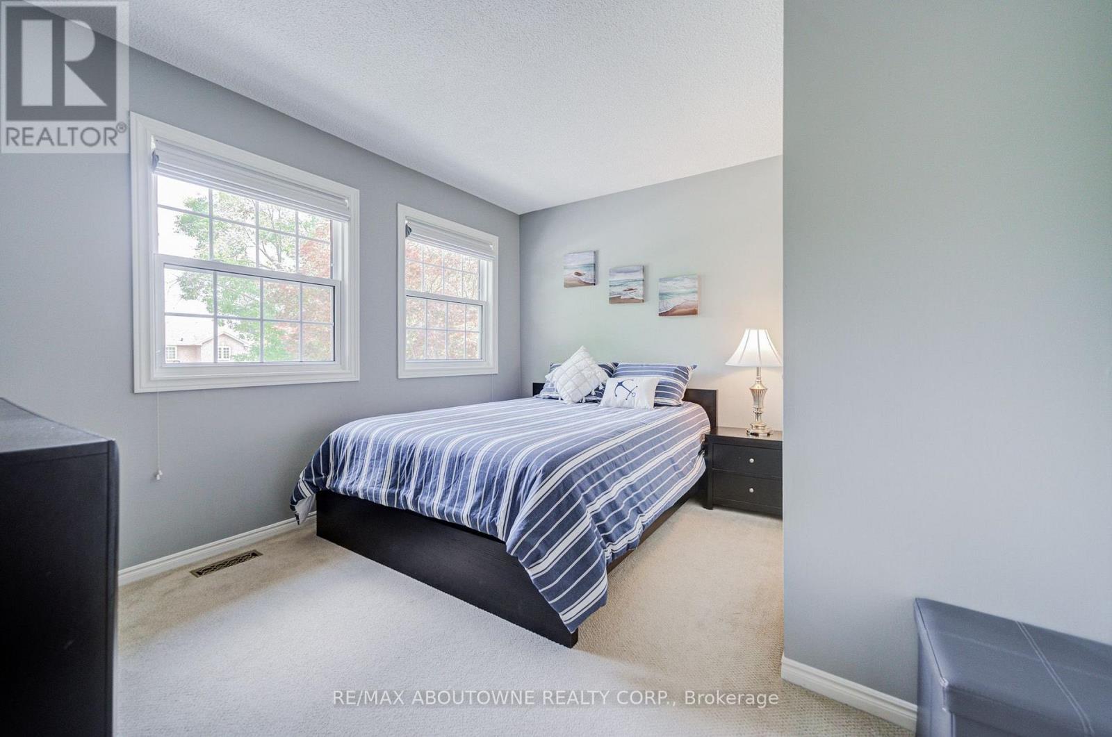 1511 Stoneybrook Trail, Oakville, Ontario  L6M 2R4 - Photo 31 - W13722998