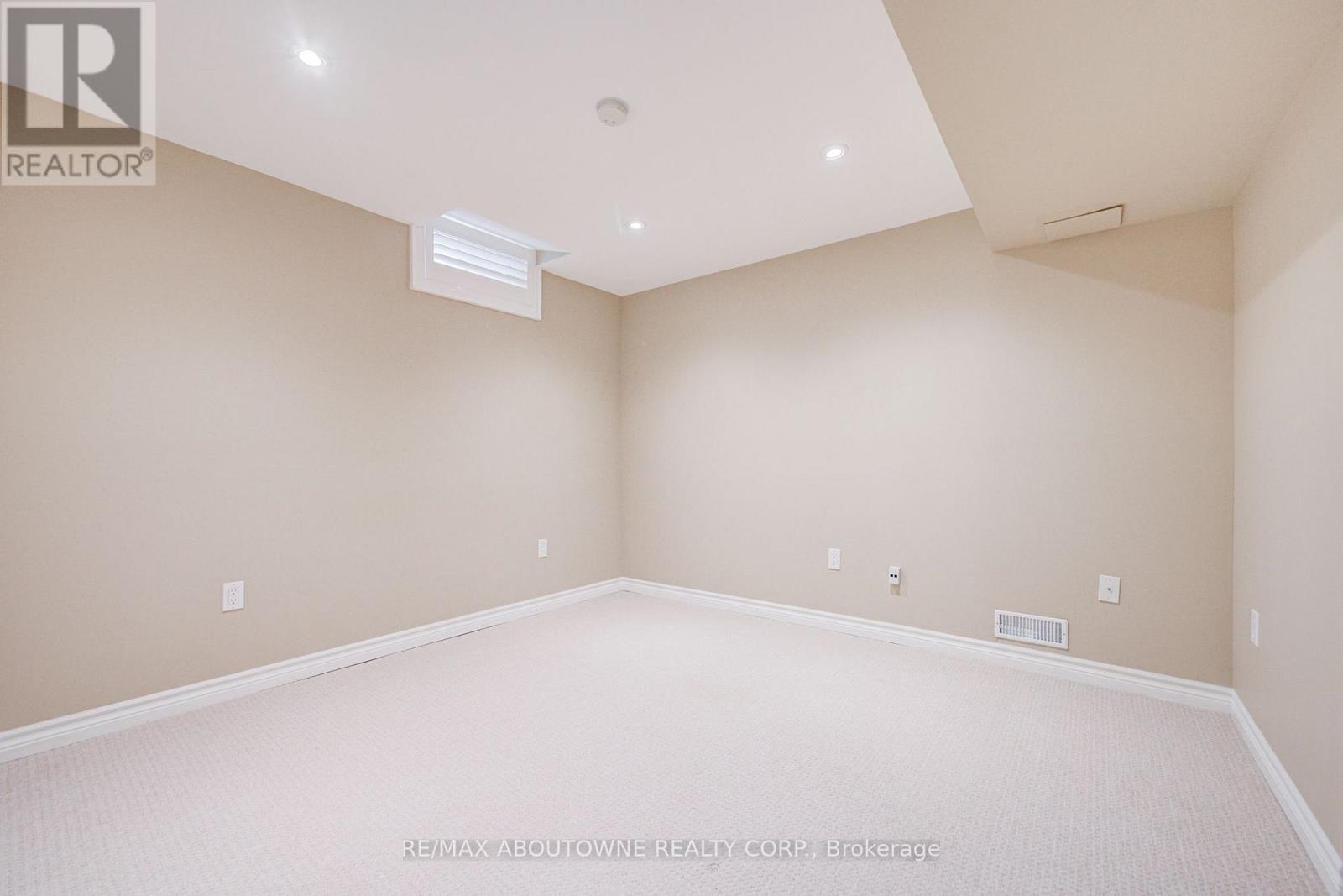 1511 Stoneybrook Trail, Oakville, Ontario  L6M 2R4 - Photo 44 - W13722998