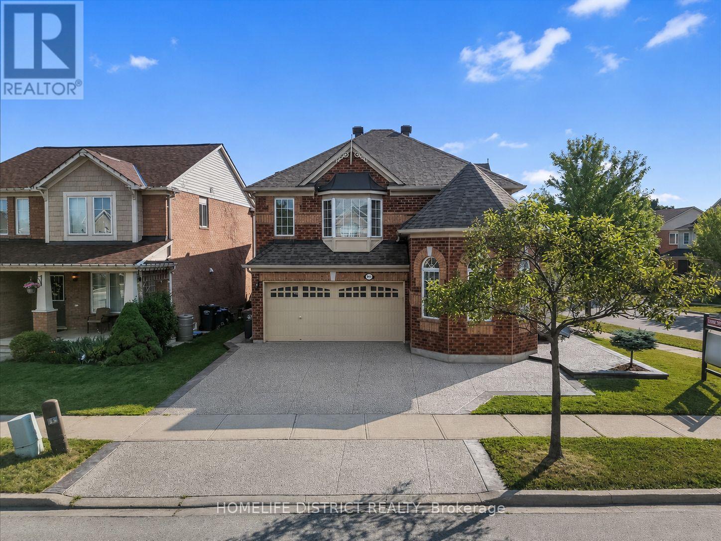 901 BENNETT BOULEVARD, Milton, Ontario