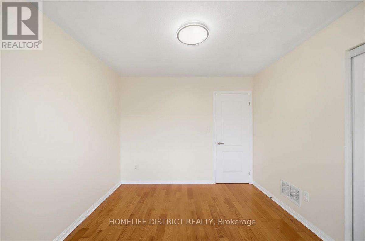 901 Bennett Boulevard, Milton, Ontario  L9T 6X5 - Photo 27 - W13723006