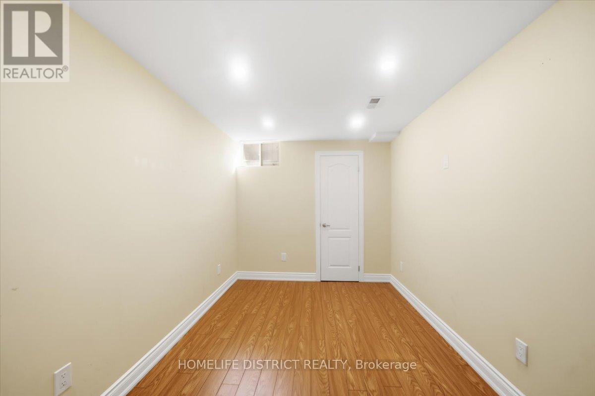 901 Bennett Boulevard, Milton, Ontario  L9T 6X5 - Photo 38 - W13723006