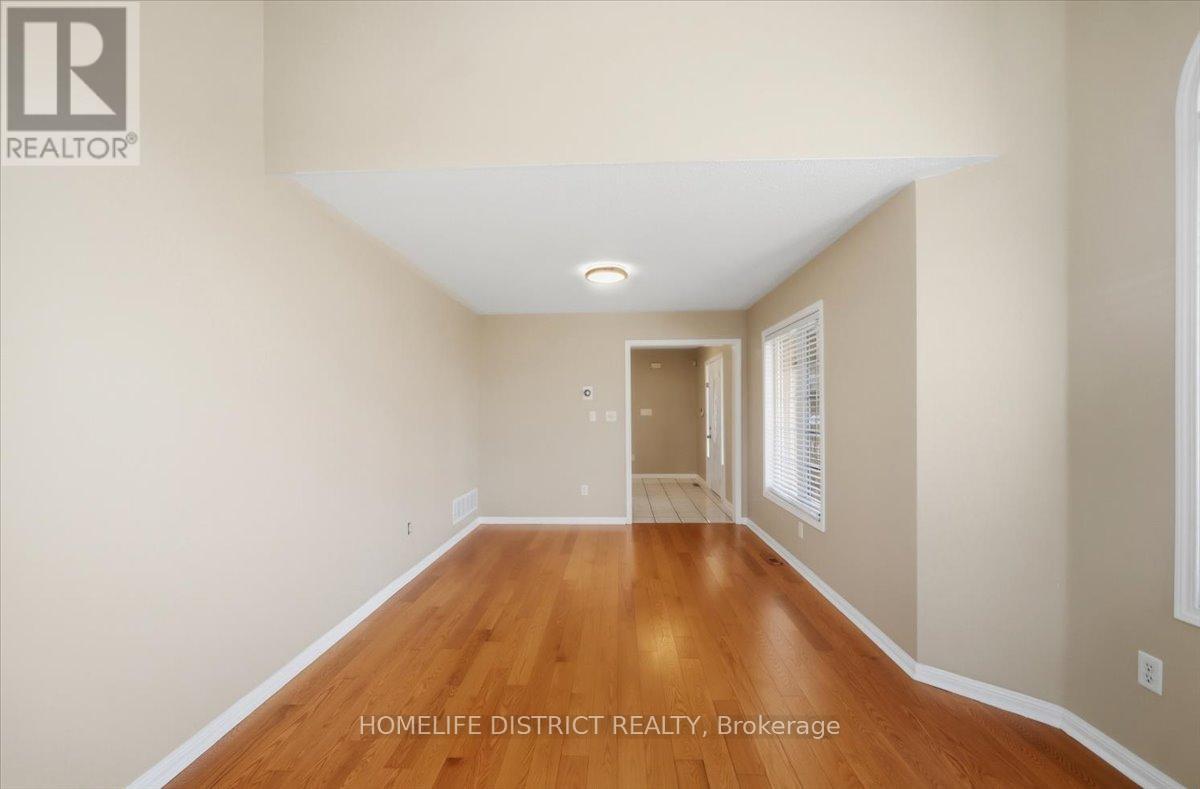 901 Bennett Boulevard, Milton, Ontario  L9T 6X5 - Photo 7 - W13723006