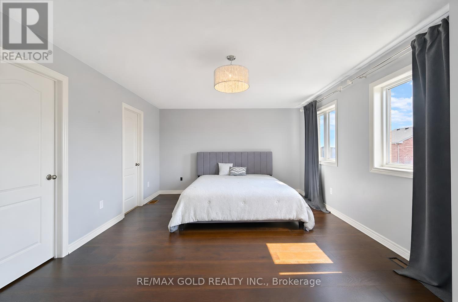 116 Lesabre Crescent, Brampton, Ontario  L6P 0W4 - Photo 39 - W13723008