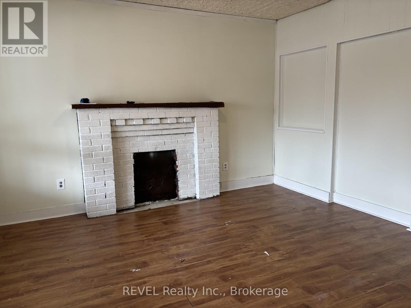 4819 Fourth Avenue, Niagara Falls, Ontario  L2E 4P2 - Photo 10 - X12911732