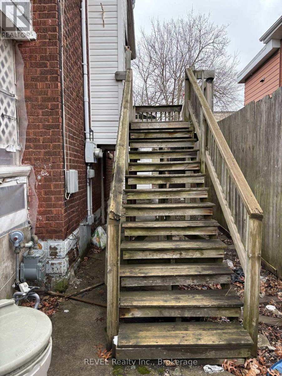 4819 Fourth Avenue, Niagara Falls, Ontario  L2E 4P2 - Photo 20 - X12911732