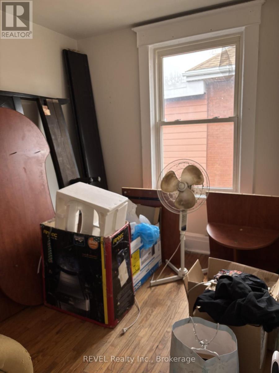 4819 Fourth Avenue, Niagara Falls, Ontario  L2E 4P2 - Photo 25 - X12911732