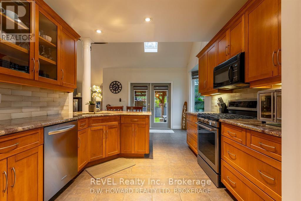 45 Westwood Drive, Port Colborne, Ontario  L3K 6B9 - Photo 11 - X13460986