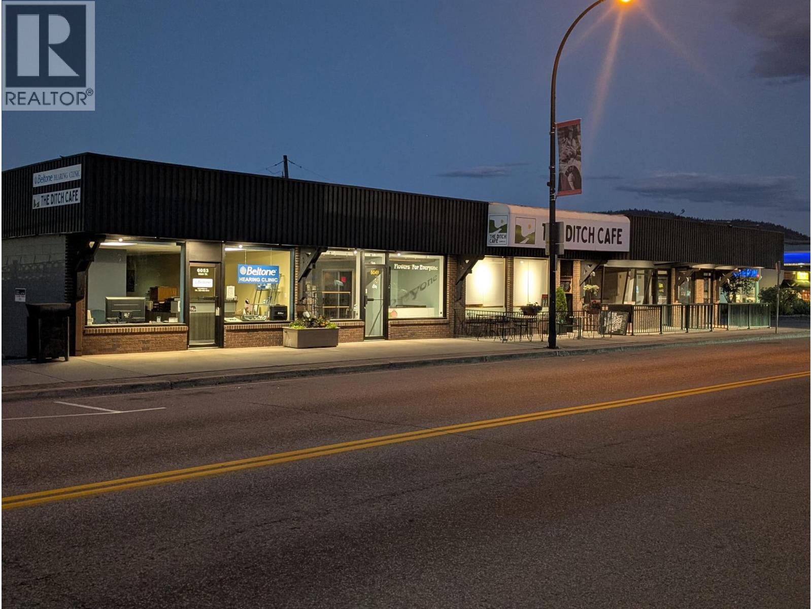 6049 Main Street, Oliver, British Columbia  V0H 1T0 - Photo 1 - 10391201