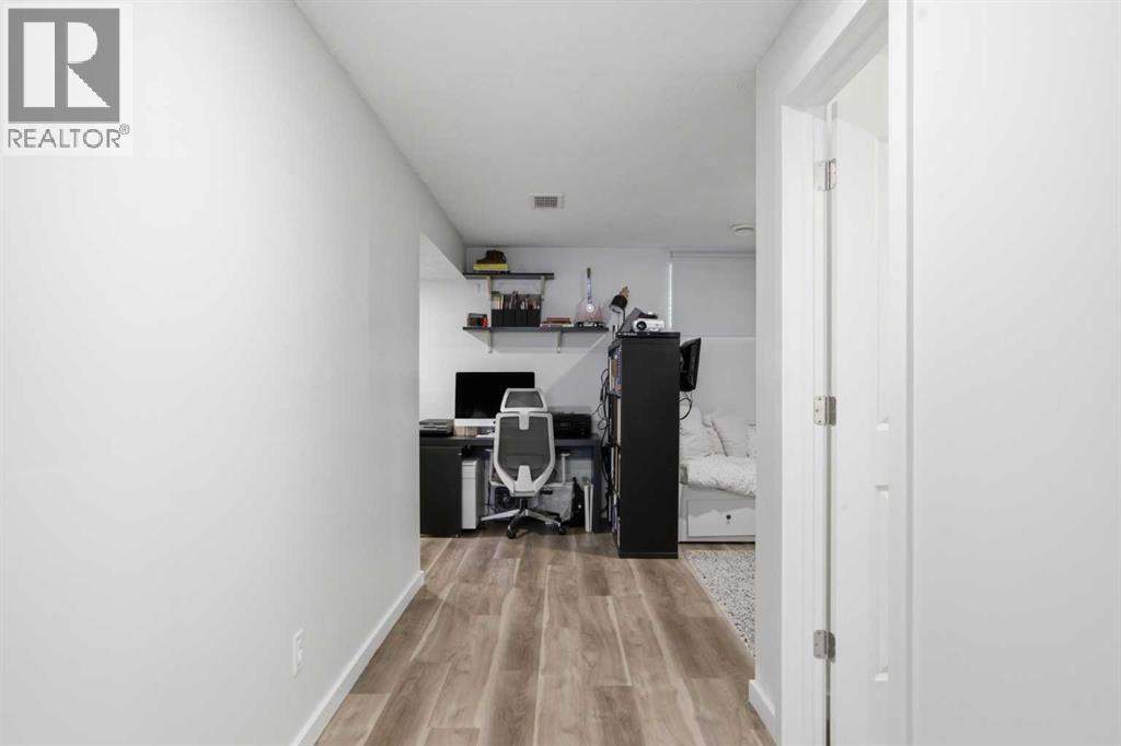 406 Masters Road SE, Calgary, Alberta  T3M 2T4 - Photo 34 - A2340533