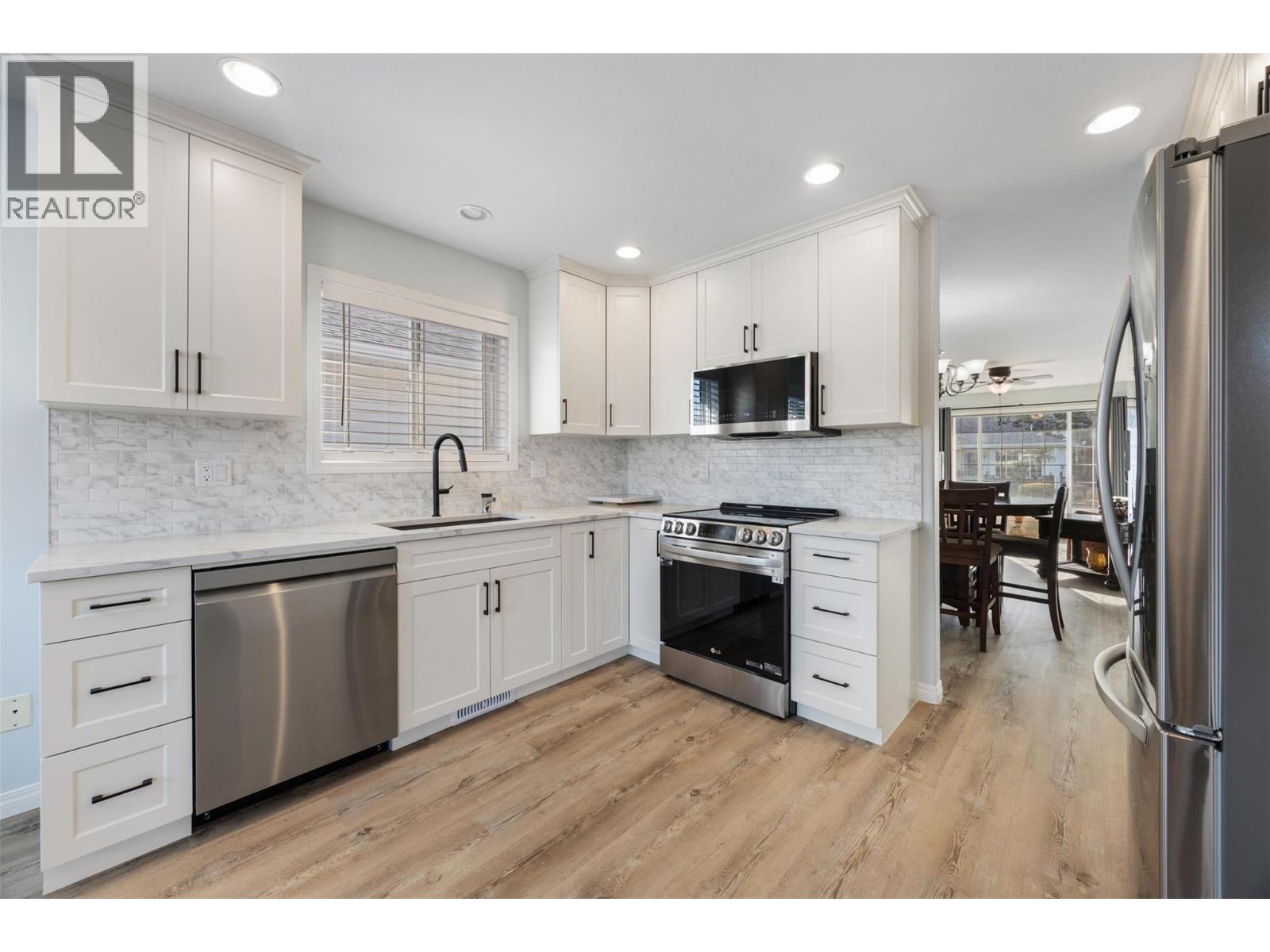 536 Red Wing Drive, Penticton, British Columbia  V2A 8N7 - Photo 8 - 10399134