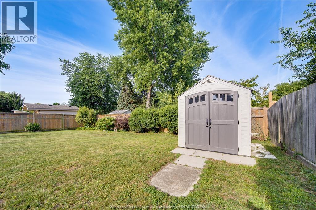 109 Centennial, Tecumseh, Ontario  N8N 2N7 - Photo 45 - 26021070
