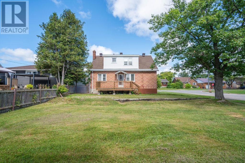 341 Devon Rd, Sault Ste. Marie, Ontario  P6C 1Y4 - Photo 6 - SM262353