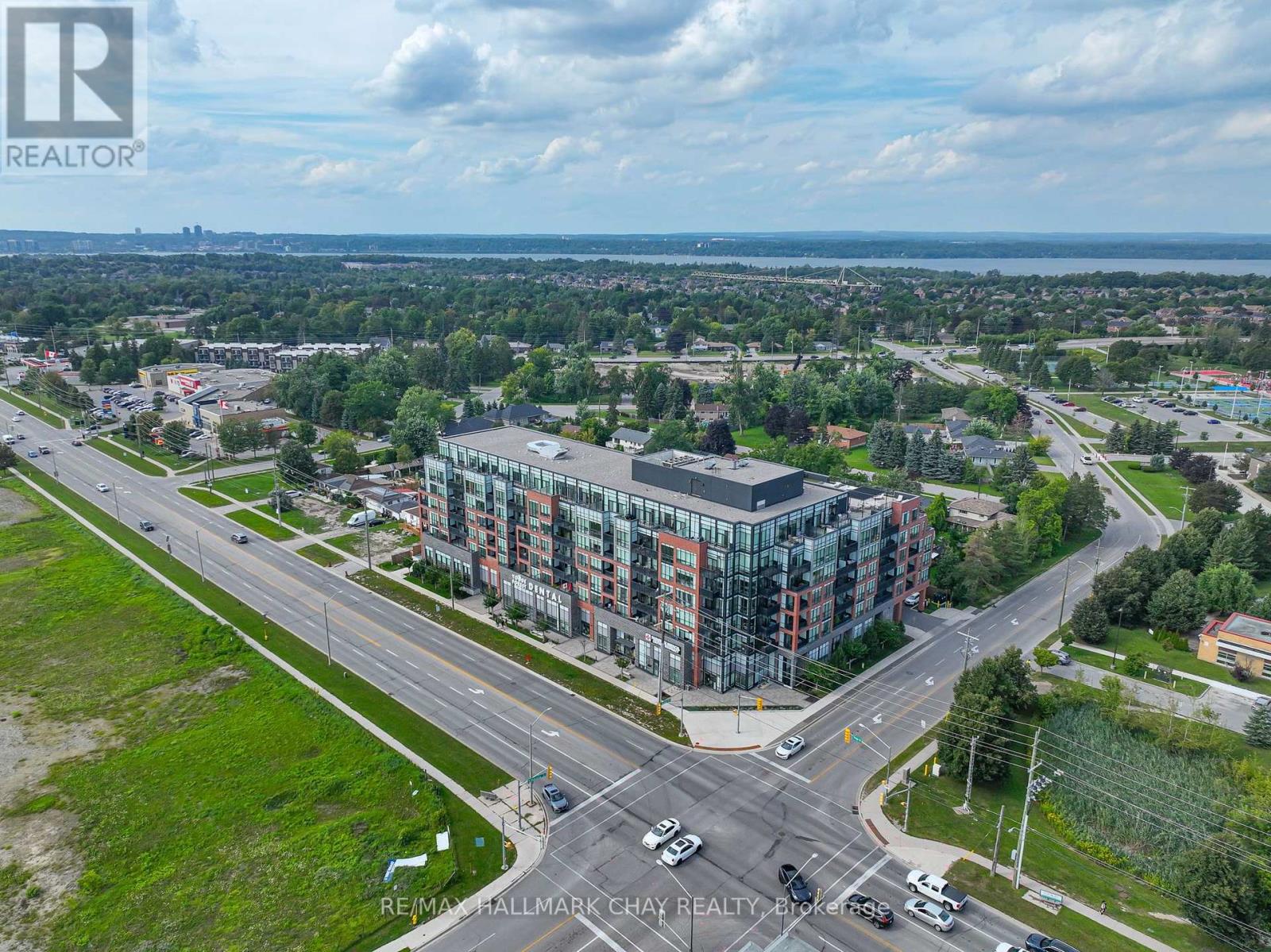 317 - 681 Yonge Street, Barrie, Ontario  L4N 4E8 - Photo 16 - S13697534