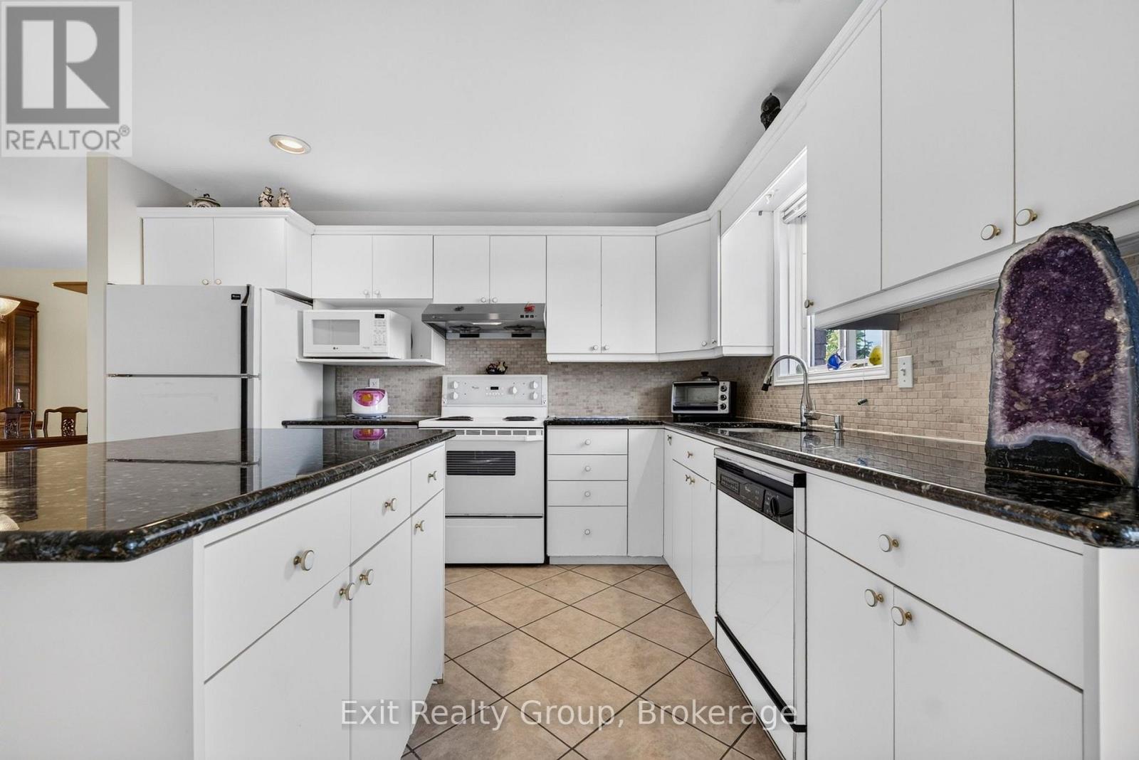 3 Fleming Road, Quinte West, Ontario  K8V 6P6 - Photo 14 - X13722960