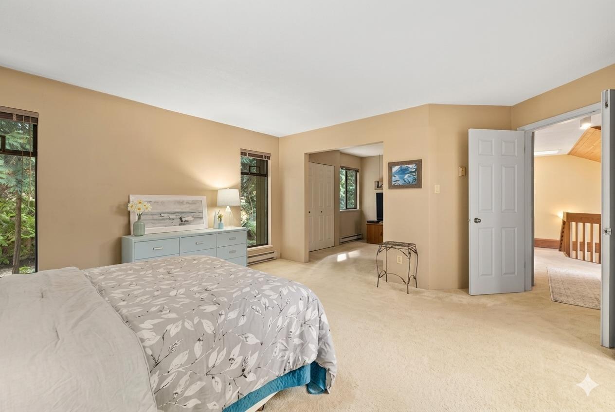 1768 Amble Greene Drive, Surrey, British Columbia  V4A 6P4 - Photo 13 - R3159521