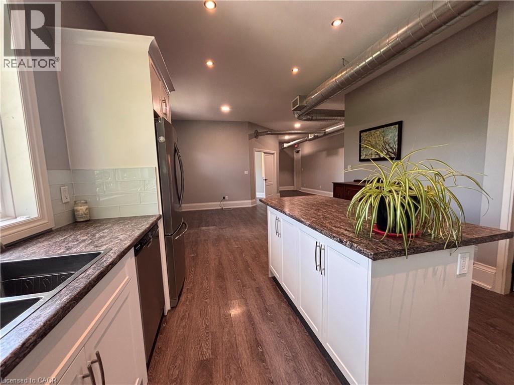 71 Wilson Street E, Ancaster, Ontario  L9G 2B3 - Photo 4 - 40841706