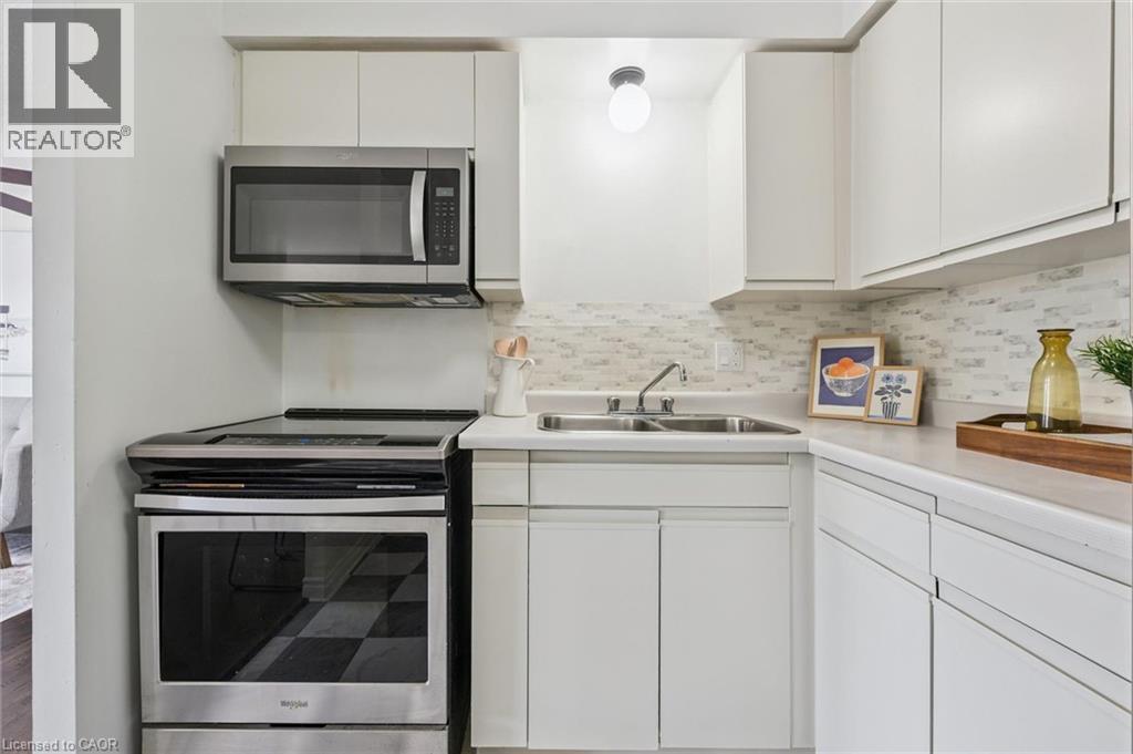 275 Eiwo Court Unit# 210, Waterloo, Ontario  N2K 2M8 - Photo 15 - 40857093