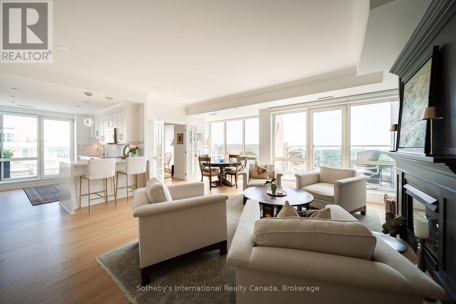 901 - 50 OLD MILL ROAD, Oakville, Ontario