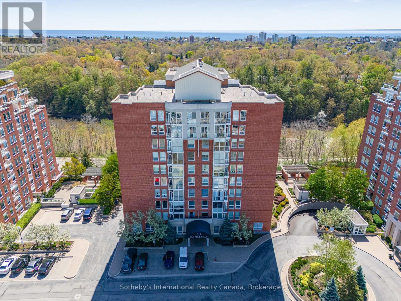 901 - 50 Old Mill Road, Oakville, Ontario  L6J 7W1 - Photo 3 - W13723128