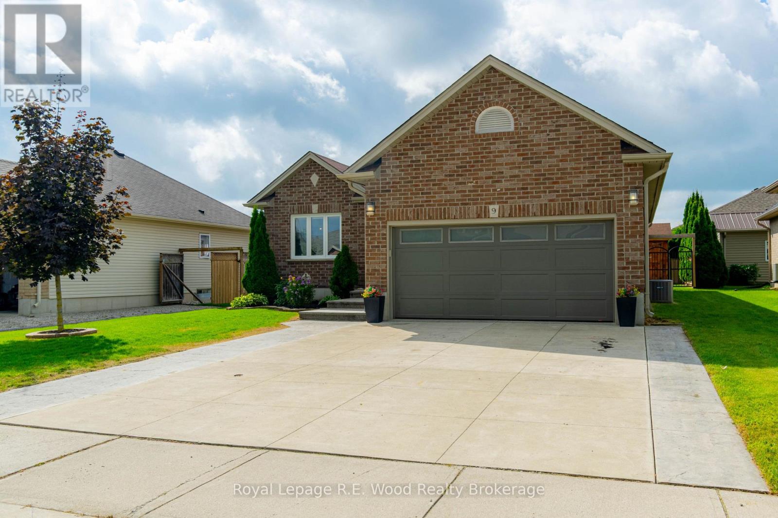 9 Pollard Street, Norwich, Ontario  N0J 1P0 - Photo 2 - X13723114