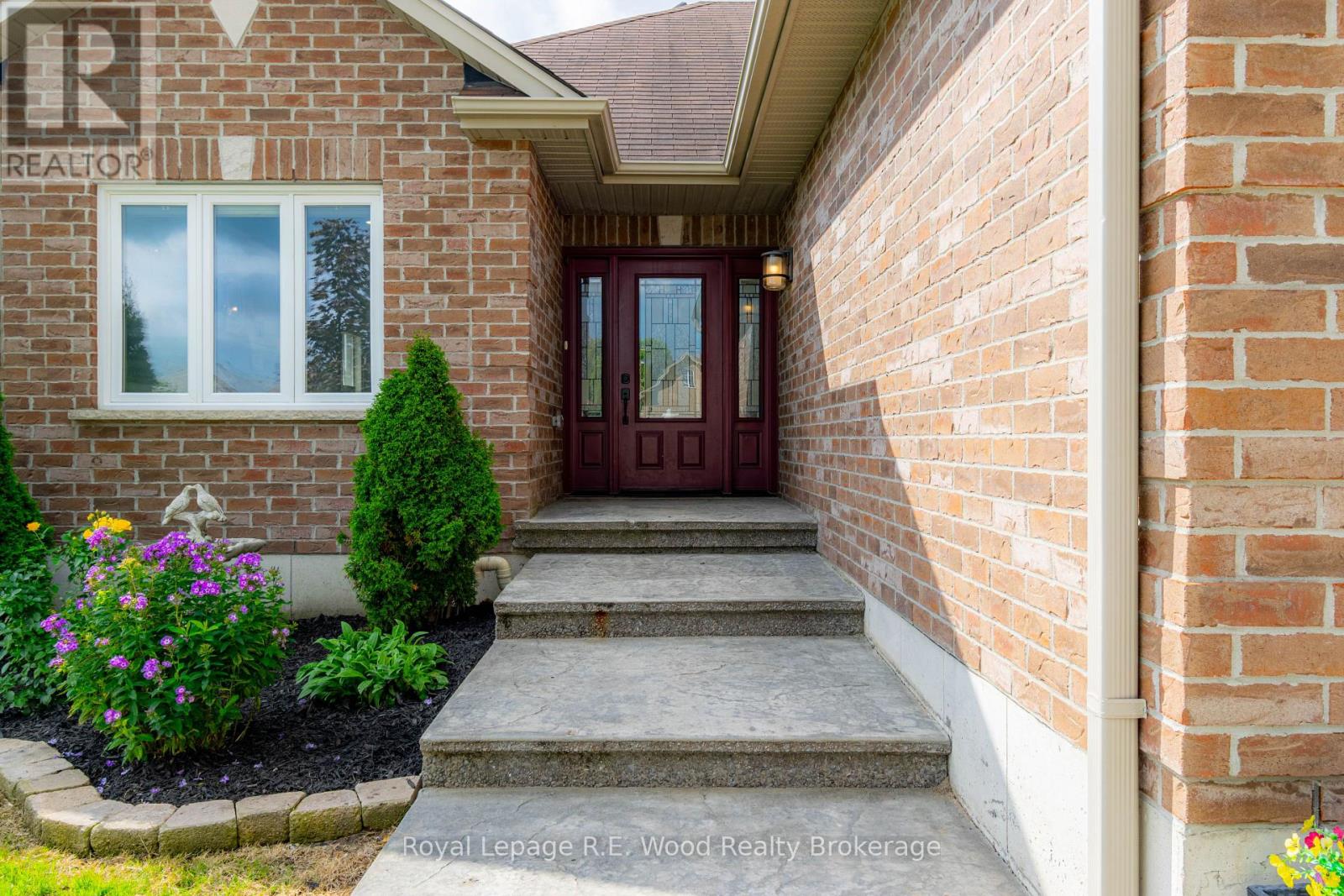 9 Pollard Street, Norwich, Ontario  N0J 1P0 - Photo 3 - X13723114